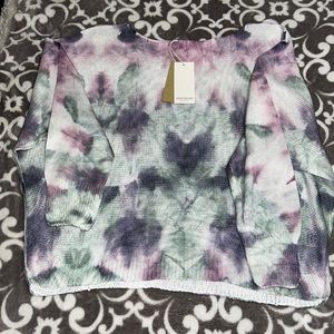 Anna Melani woman’s lightweight, long sleeve, tie dye pattern top- size L